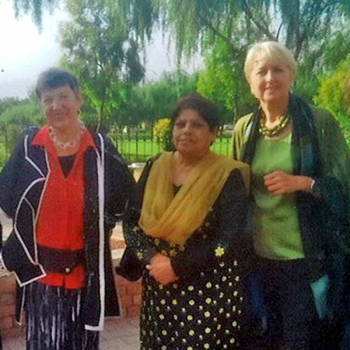 Mit Kishwar Naheed und Brigitta Blaha in Pakistan